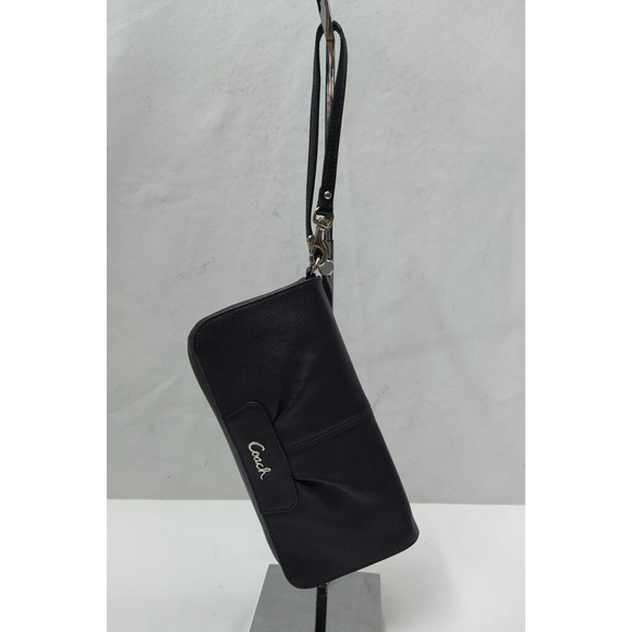 Coach Ashley Black Leather Credit Card Large Wristlet - Evening Clutch - Picture 14 of 15